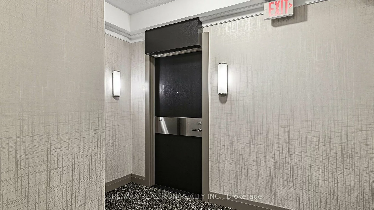 18, Graydon Hall, Parkwoods-Donalda, Toronto