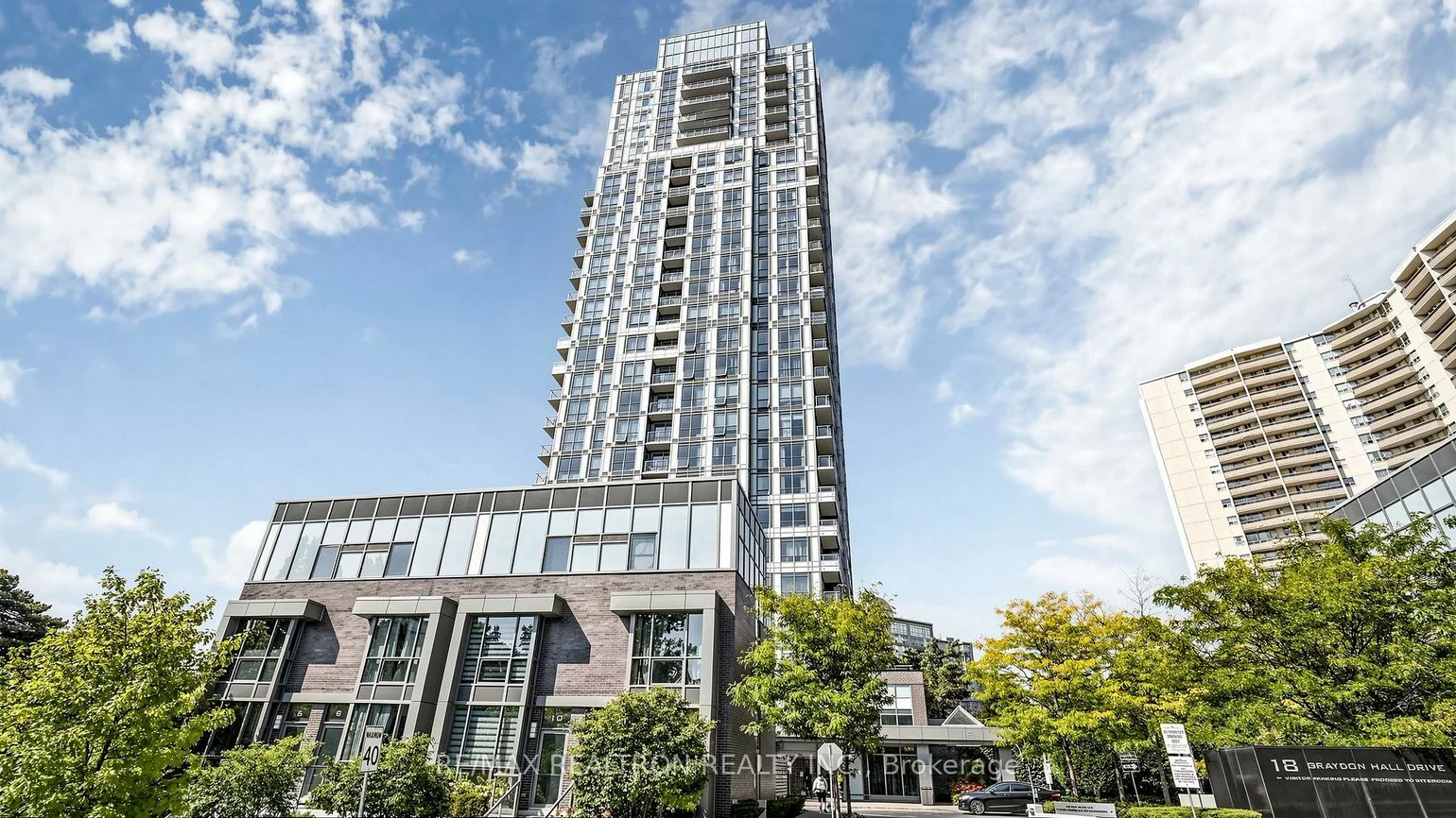 18, Graydon Hall, Parkwoods-Donalda, Toronto