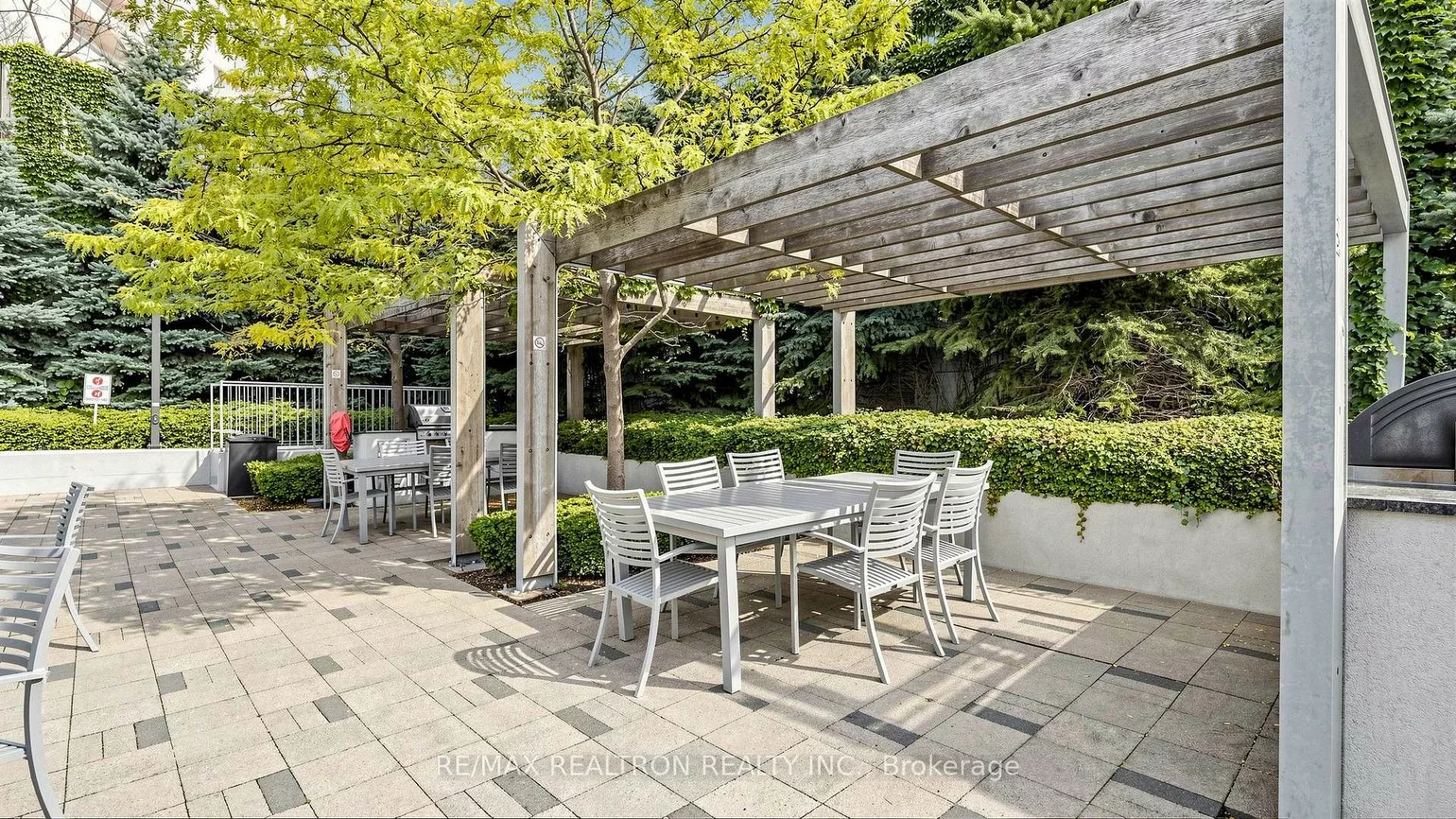 18, Graydon Hall, Parkwoods-Donalda, Toronto