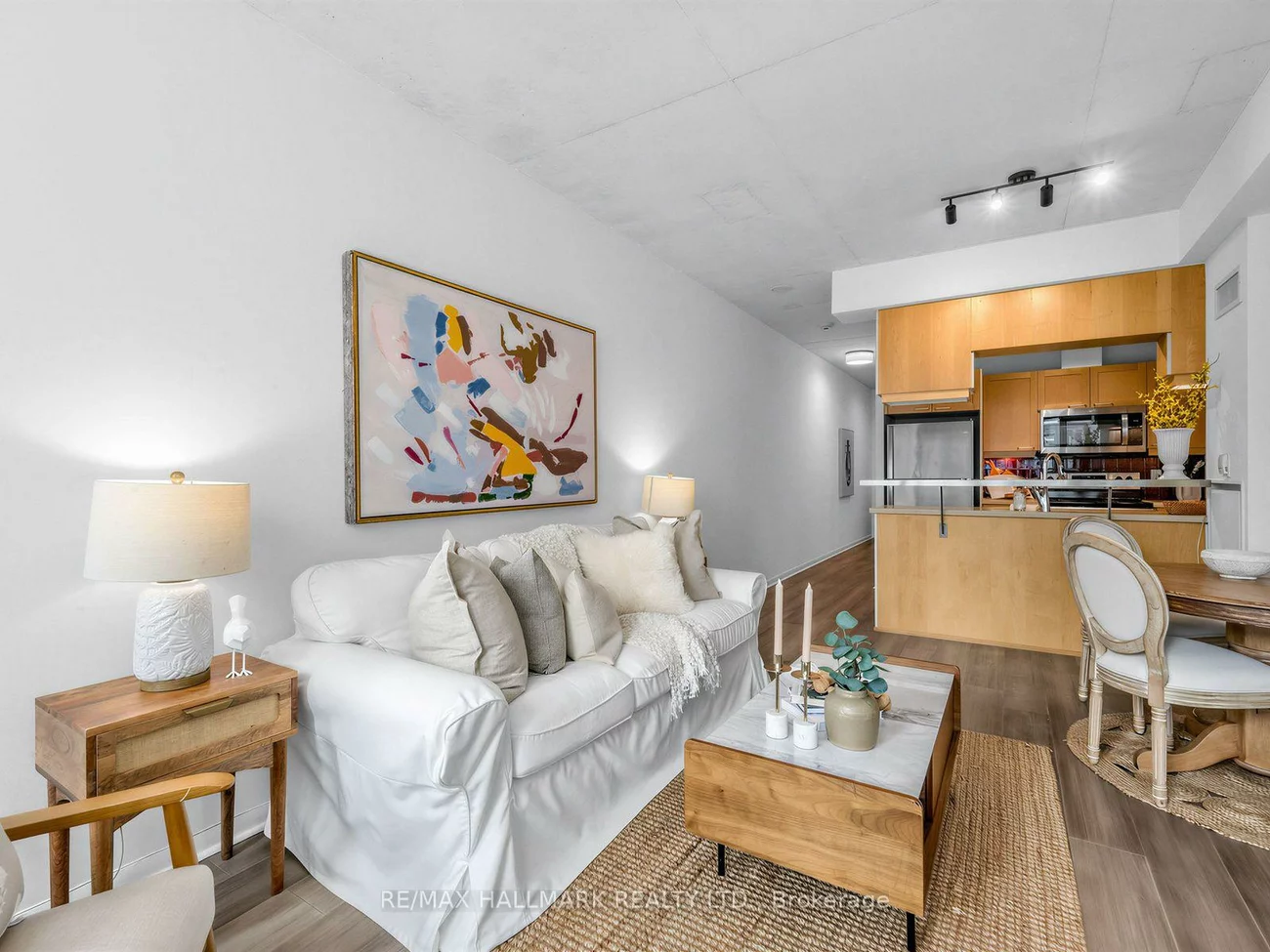 333, Adelaide, Moss Park, Toronto
