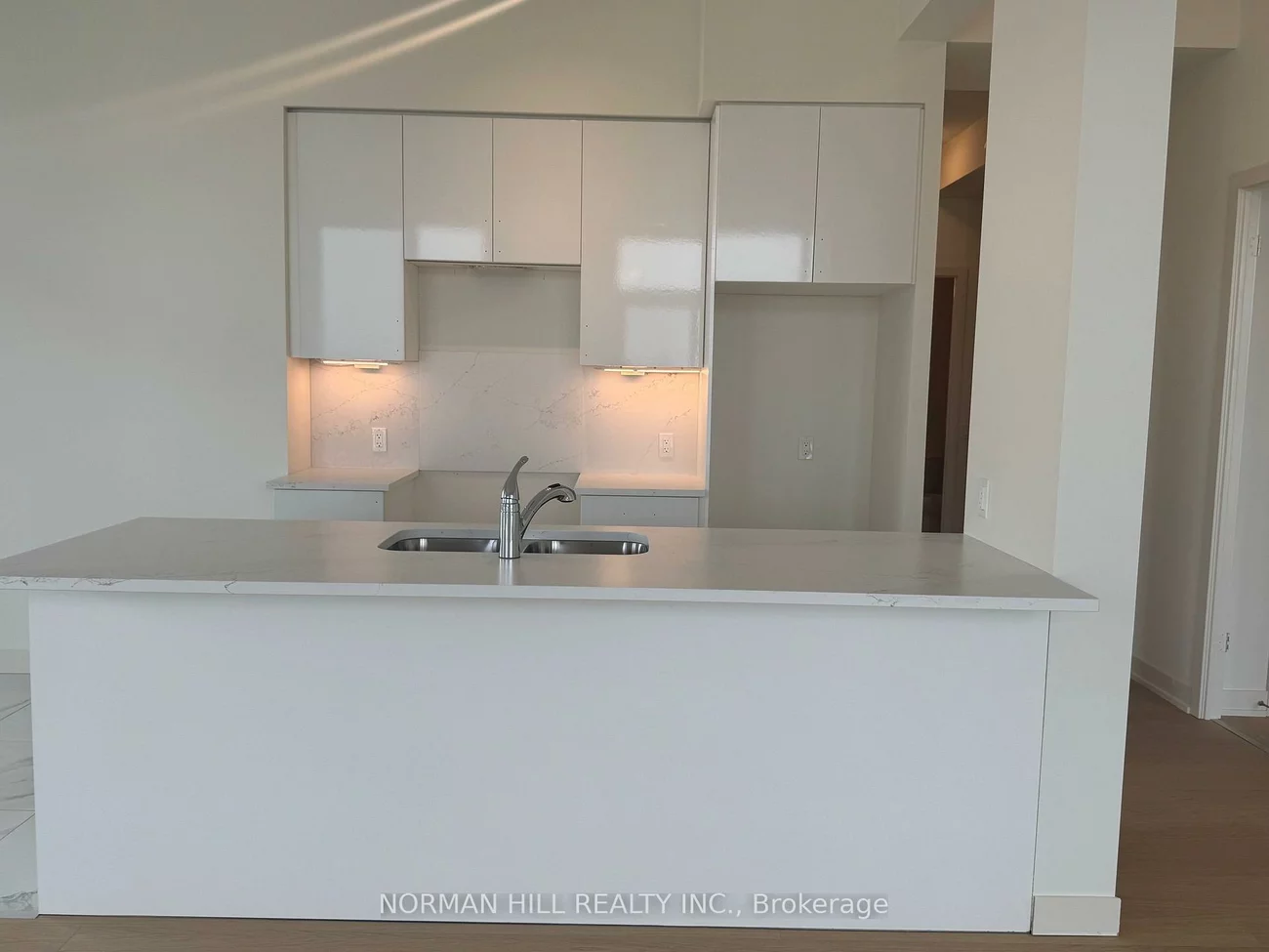 4955, Yonge, Willowdale East, Toronto