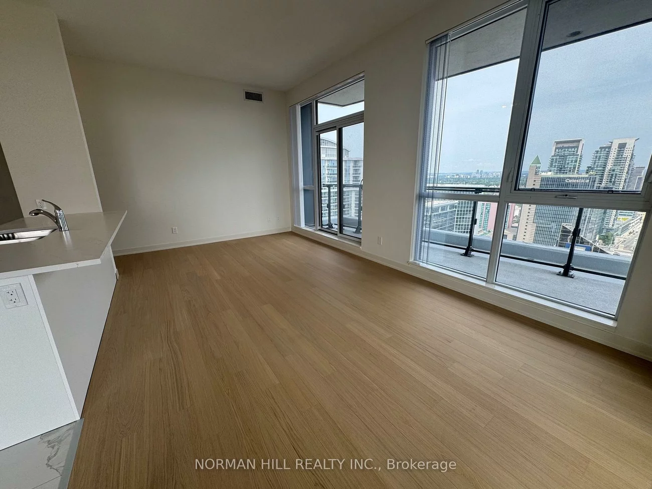 4955, Yonge, Willowdale East, Toronto