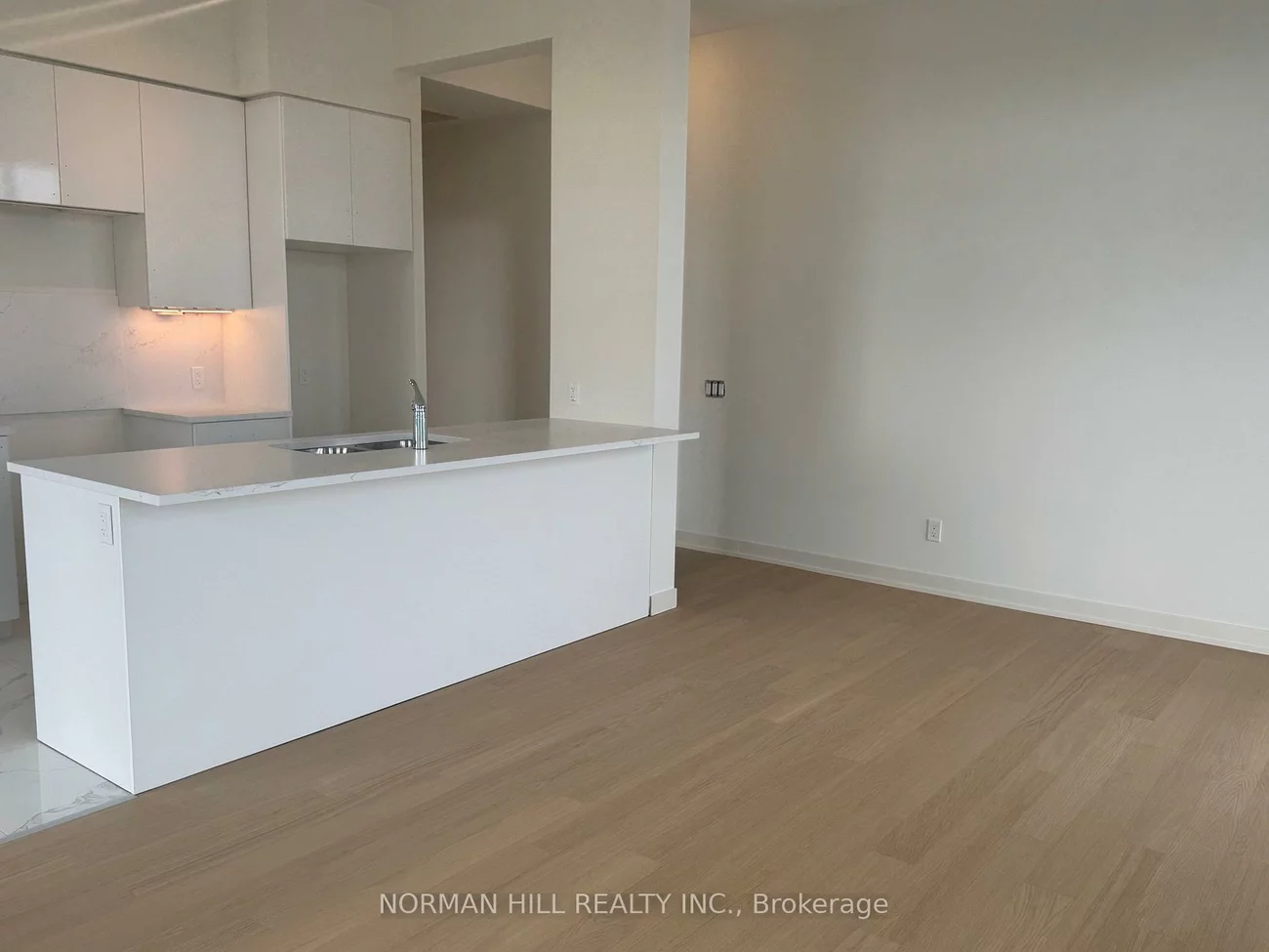 4955, Yonge, Willowdale East, Toronto