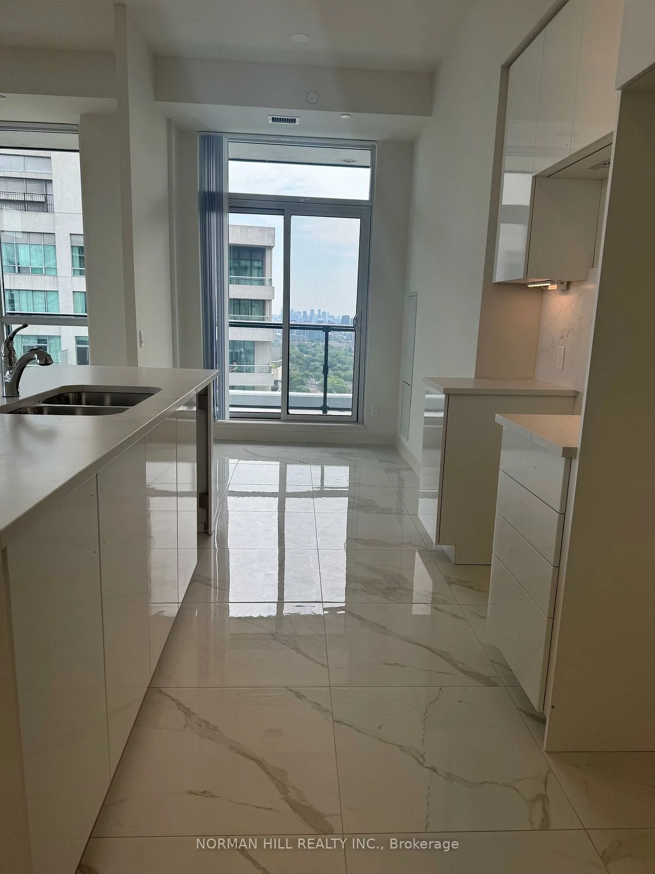 4955, Yonge, Willowdale East, Toronto