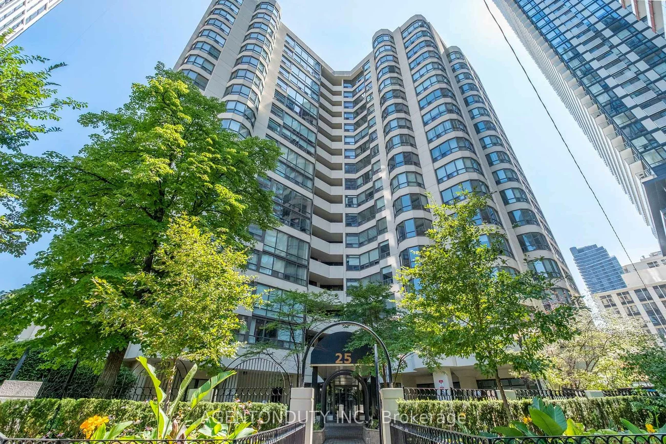 25, Maitland, Church-Yonge Corridor, Toronto