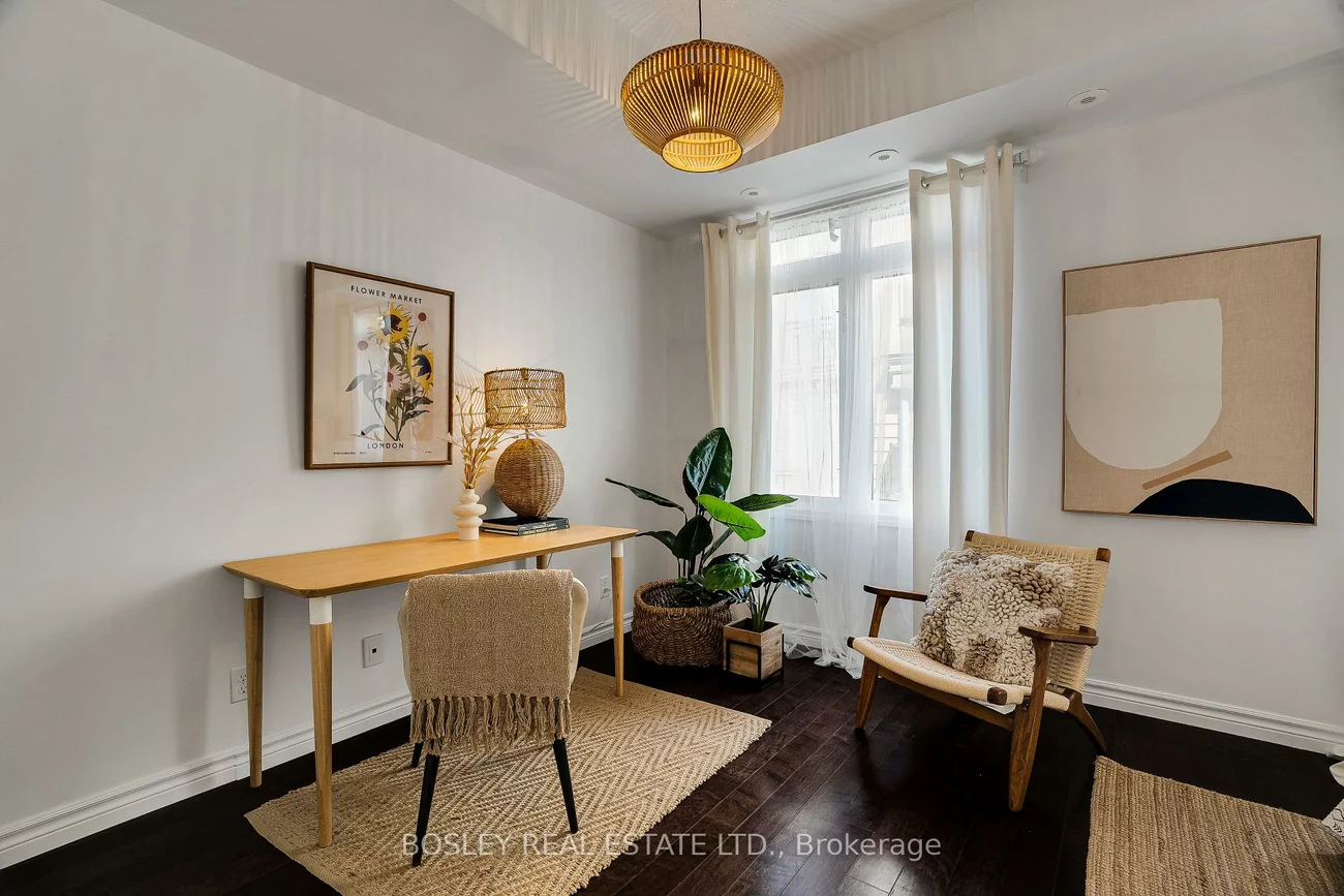 80, Carr, Kensington-Chinatown, Toronto