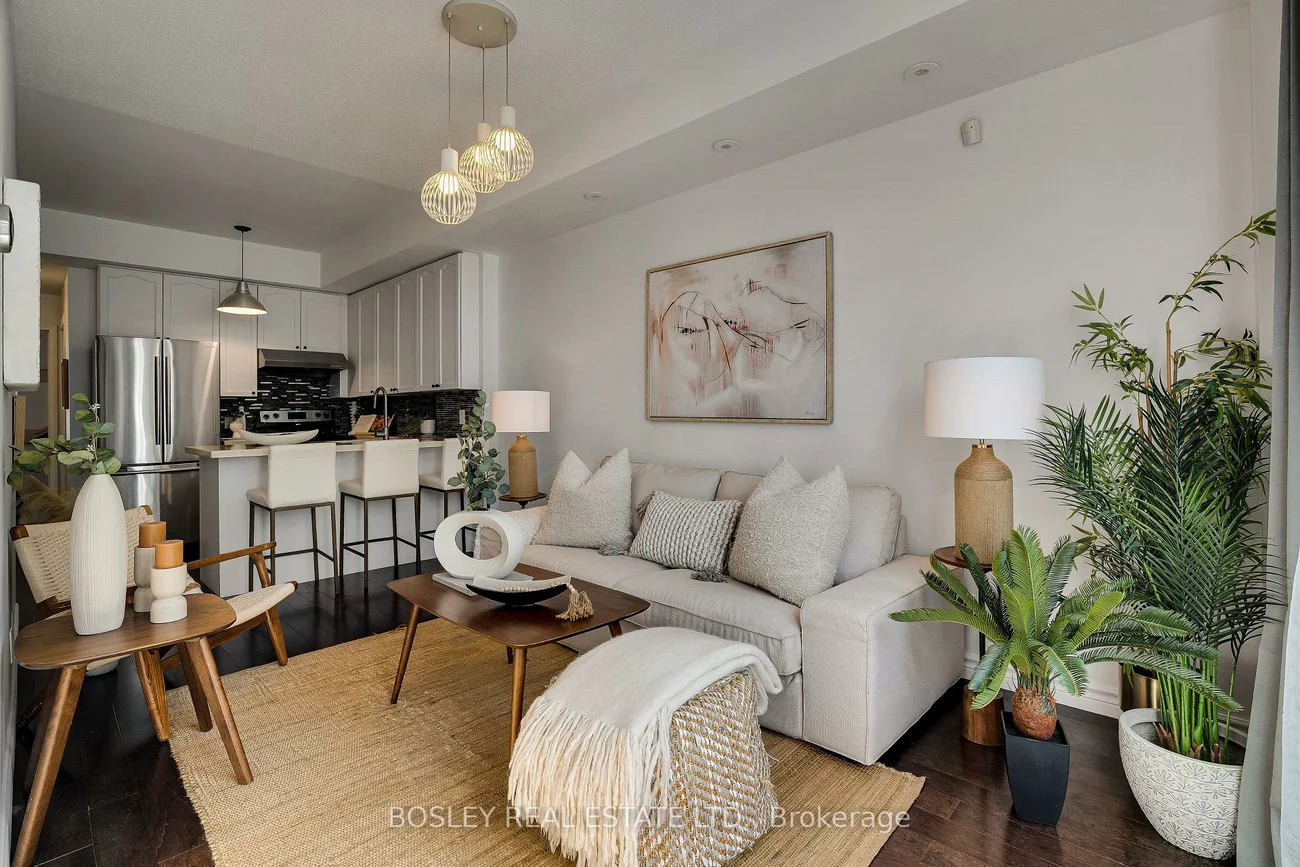 80, Carr, Kensington-Chinatown, Toronto