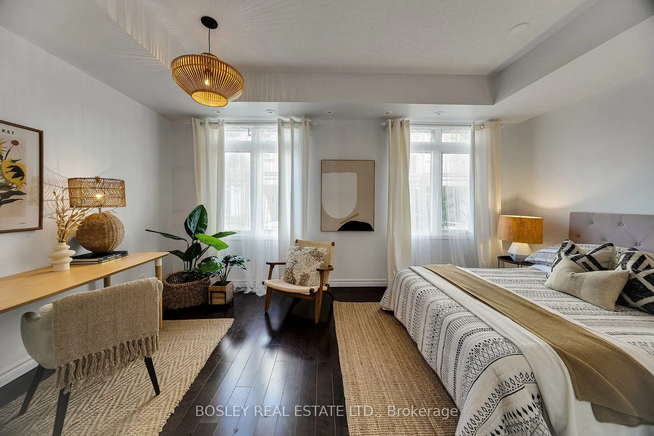 80, Carr, Kensington-Chinatown, Toronto