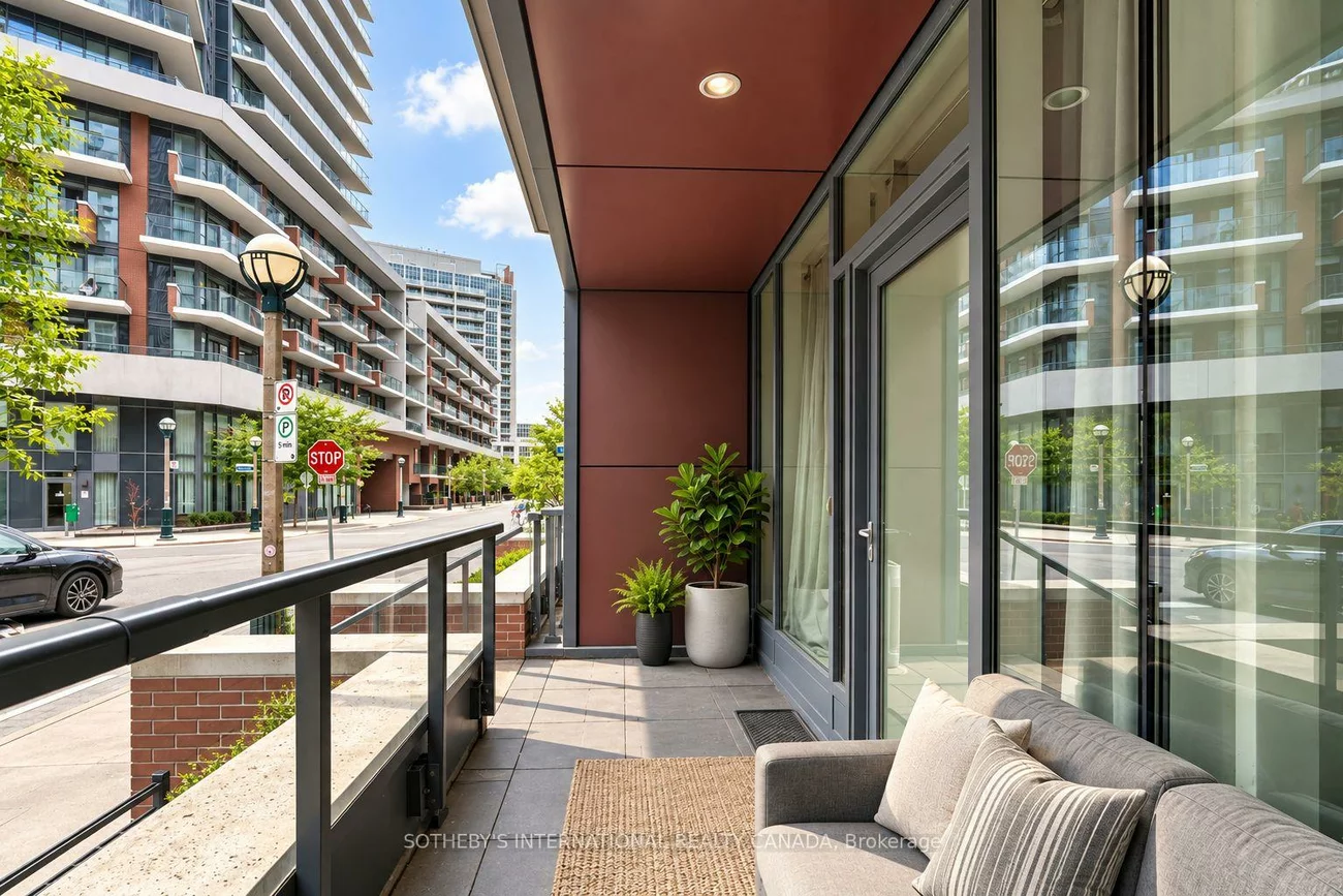20, Bruyeres, Niagara, Toronto