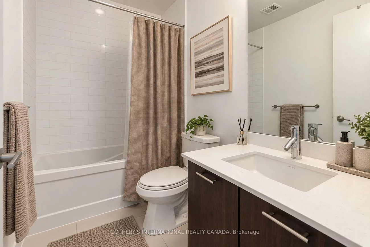 20, Bruyeres, Niagara, Toronto
