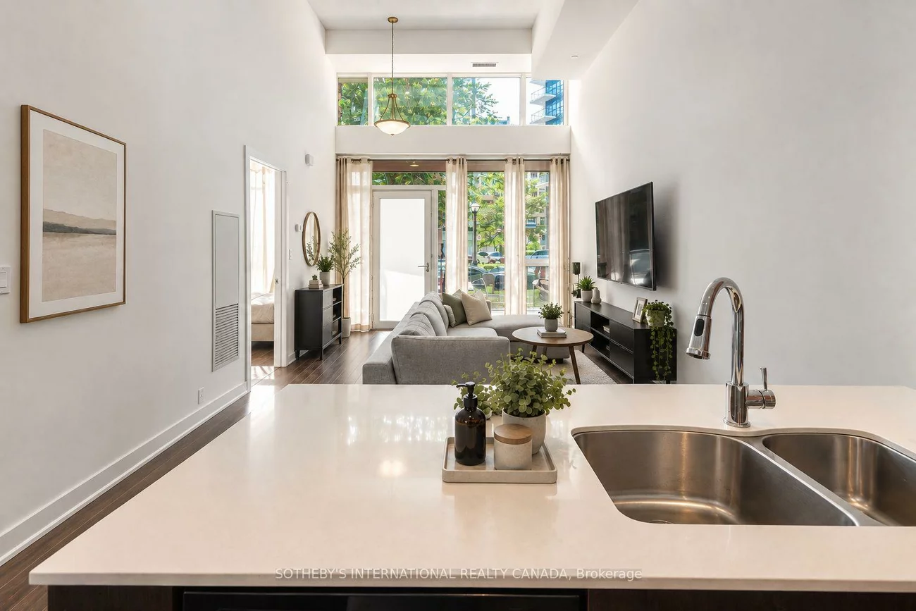 20, Bruyeres, Niagara, Toronto