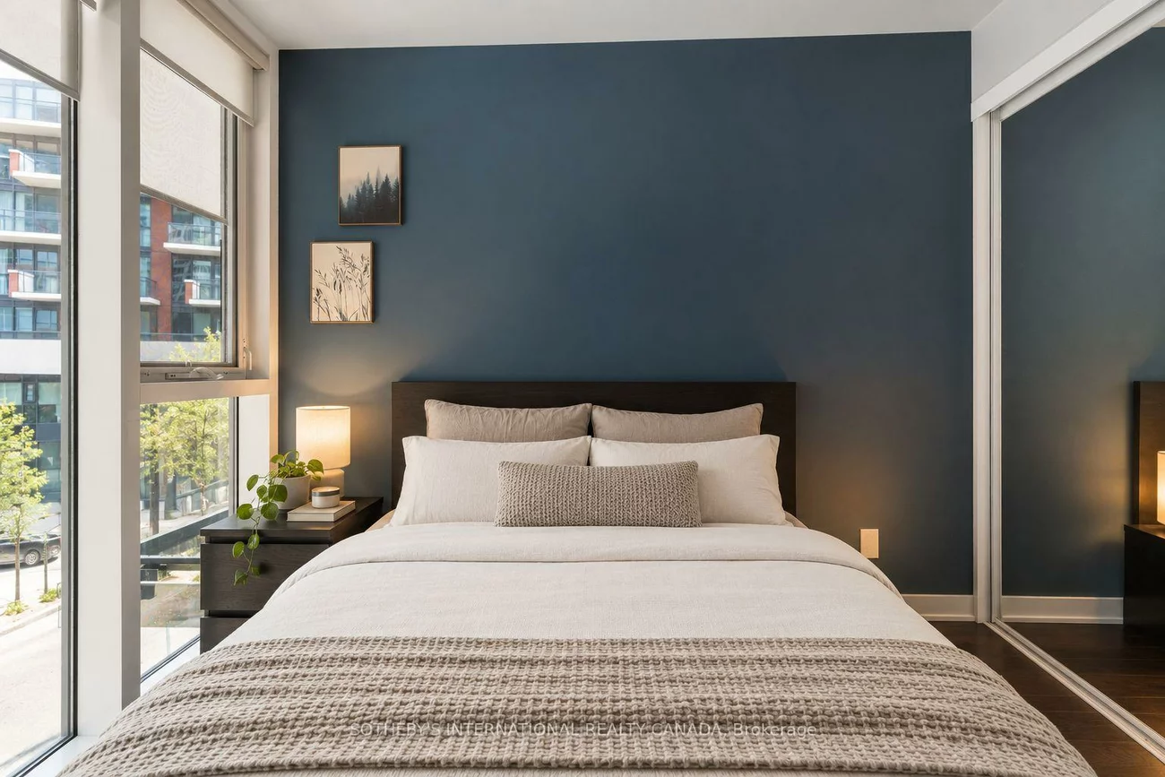 20, Bruyeres, Niagara, Toronto