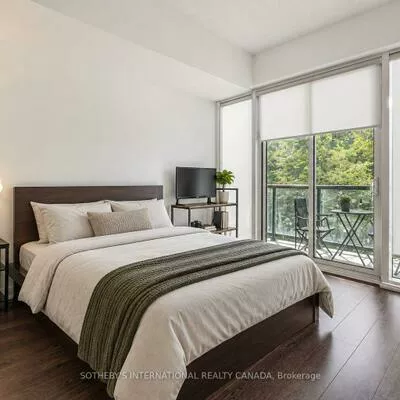 20, Bruyeres, Niagara, Toronto