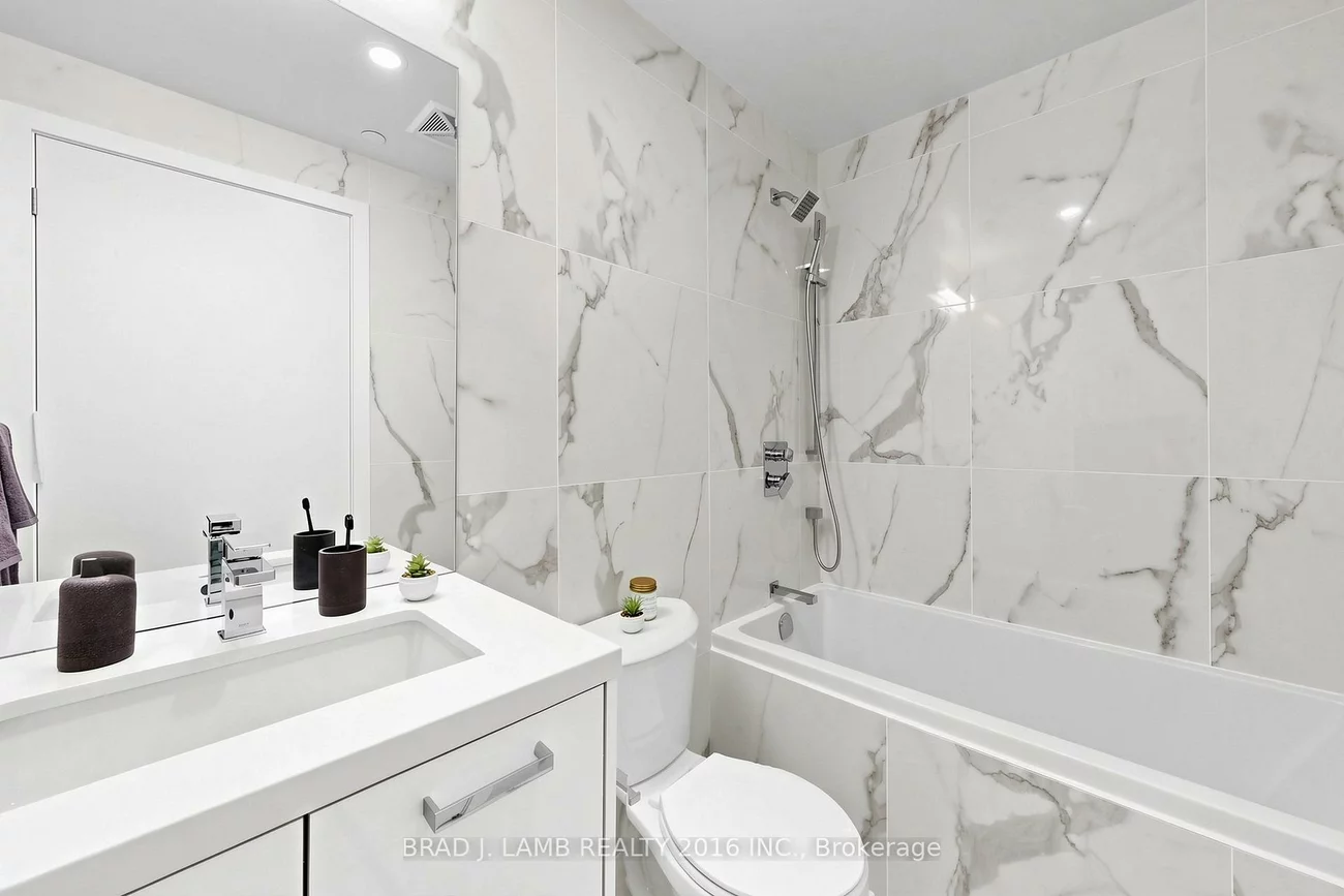284, King, Moss Park, Toronto