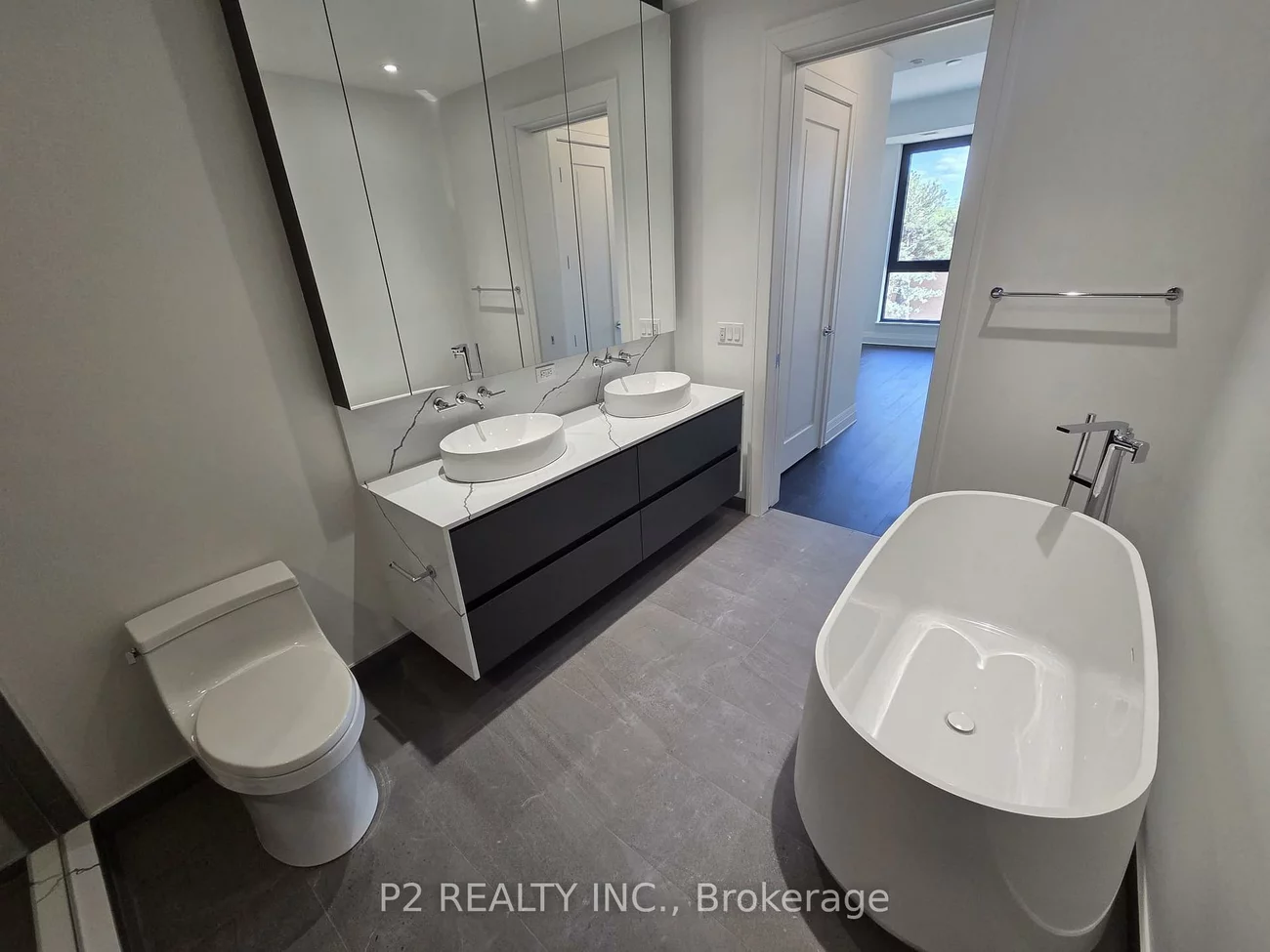 2, Forest Hill, Casa Loma, Toronto