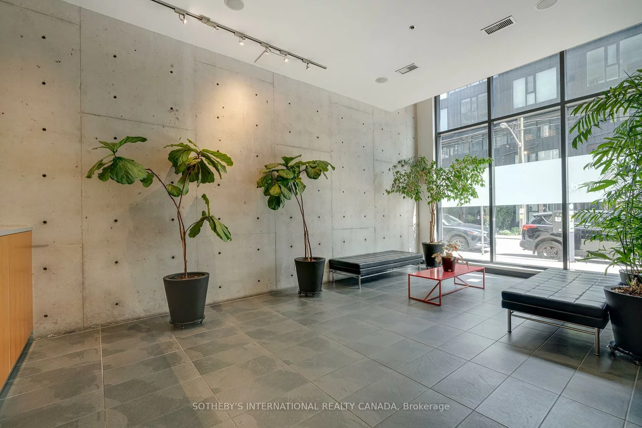 8, Dovercourt, Little Portugal, Toronto