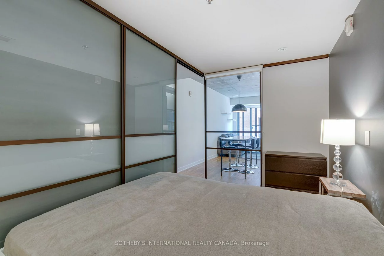 8, Dovercourt, Little Portugal, Toronto