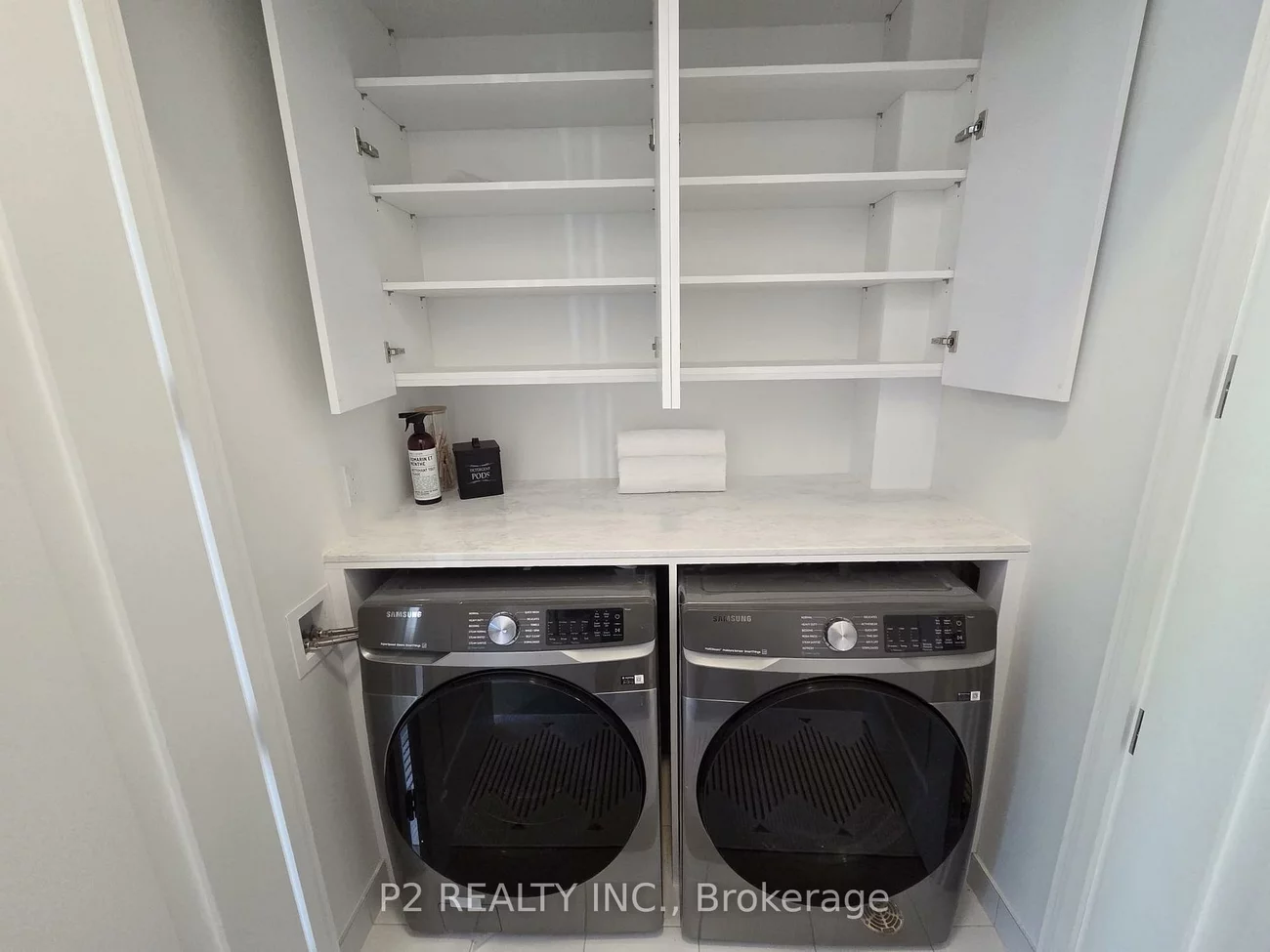 2, Forest Hill, Casa Loma, Toronto