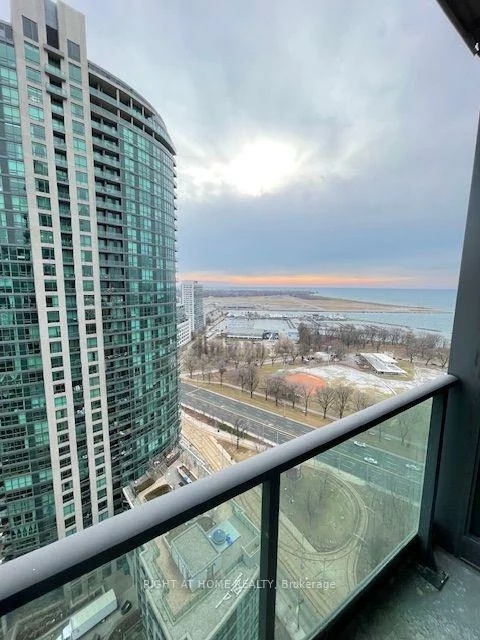 219, Fort York, Niagara, Toronto