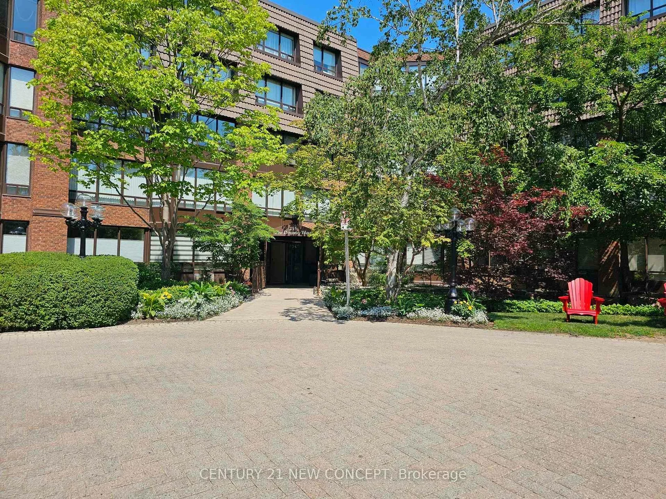 255, The Donway West, Banbury-Don Mills, Toronto