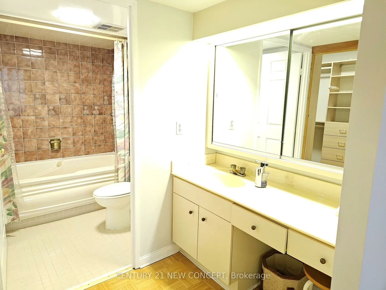 255, The Donway West, Banbury-Don Mills, Toronto