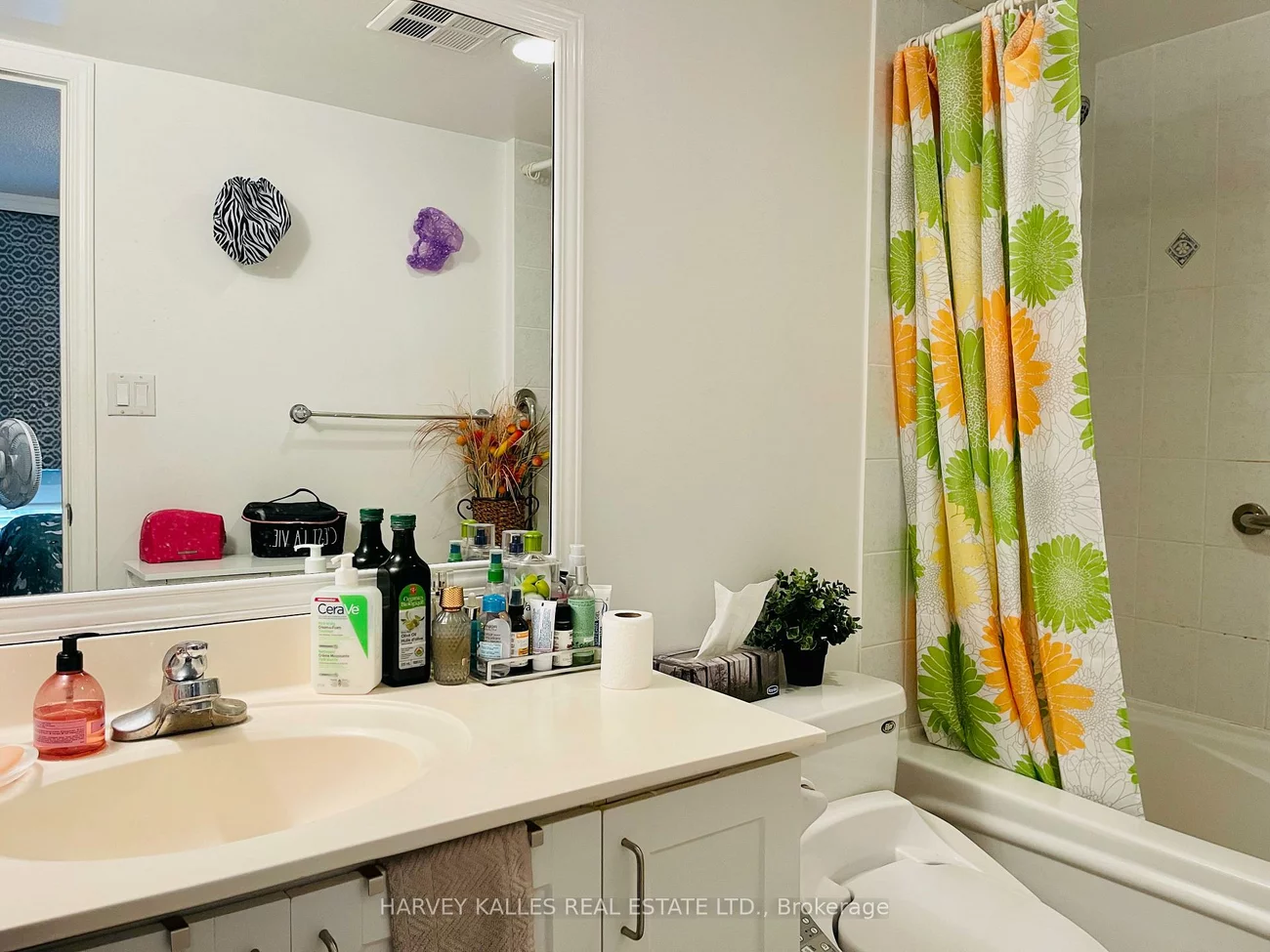 3, Rean, Bayview Village, Toronto
