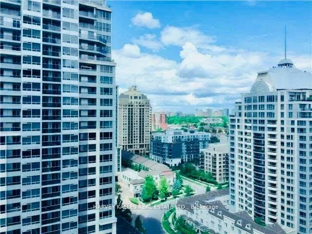 3, Rean, Bayview Village, Toronto