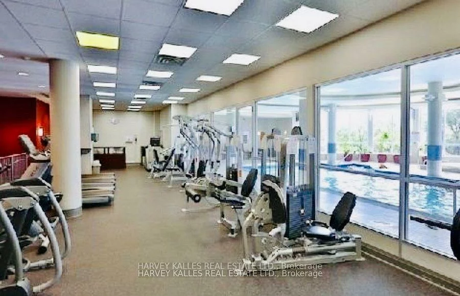 3, Rean, Bayview Village, Toronto