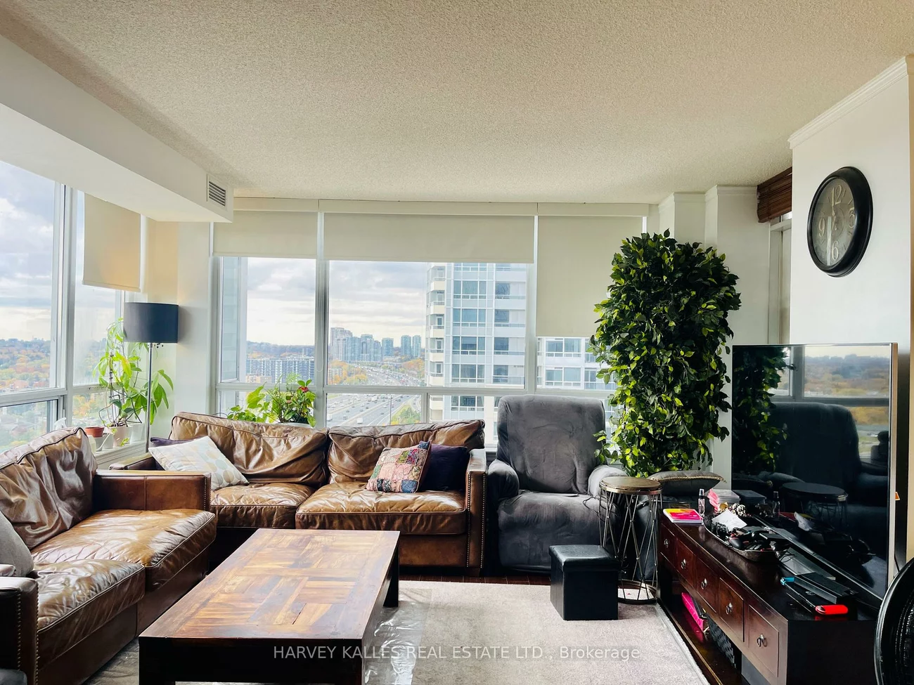 3, Rean, Bayview Village, Toronto