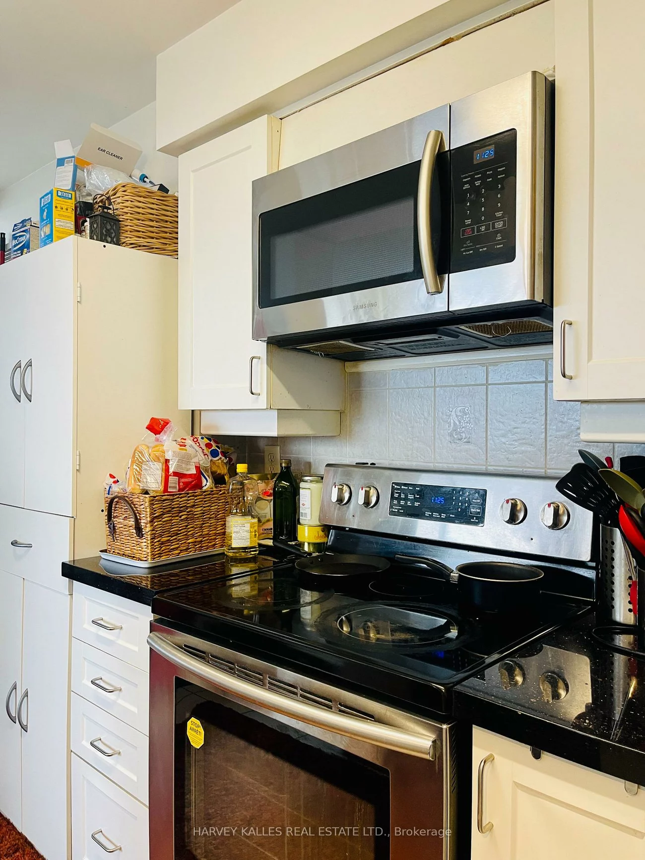 3, Rean, Bayview Village, Toronto
