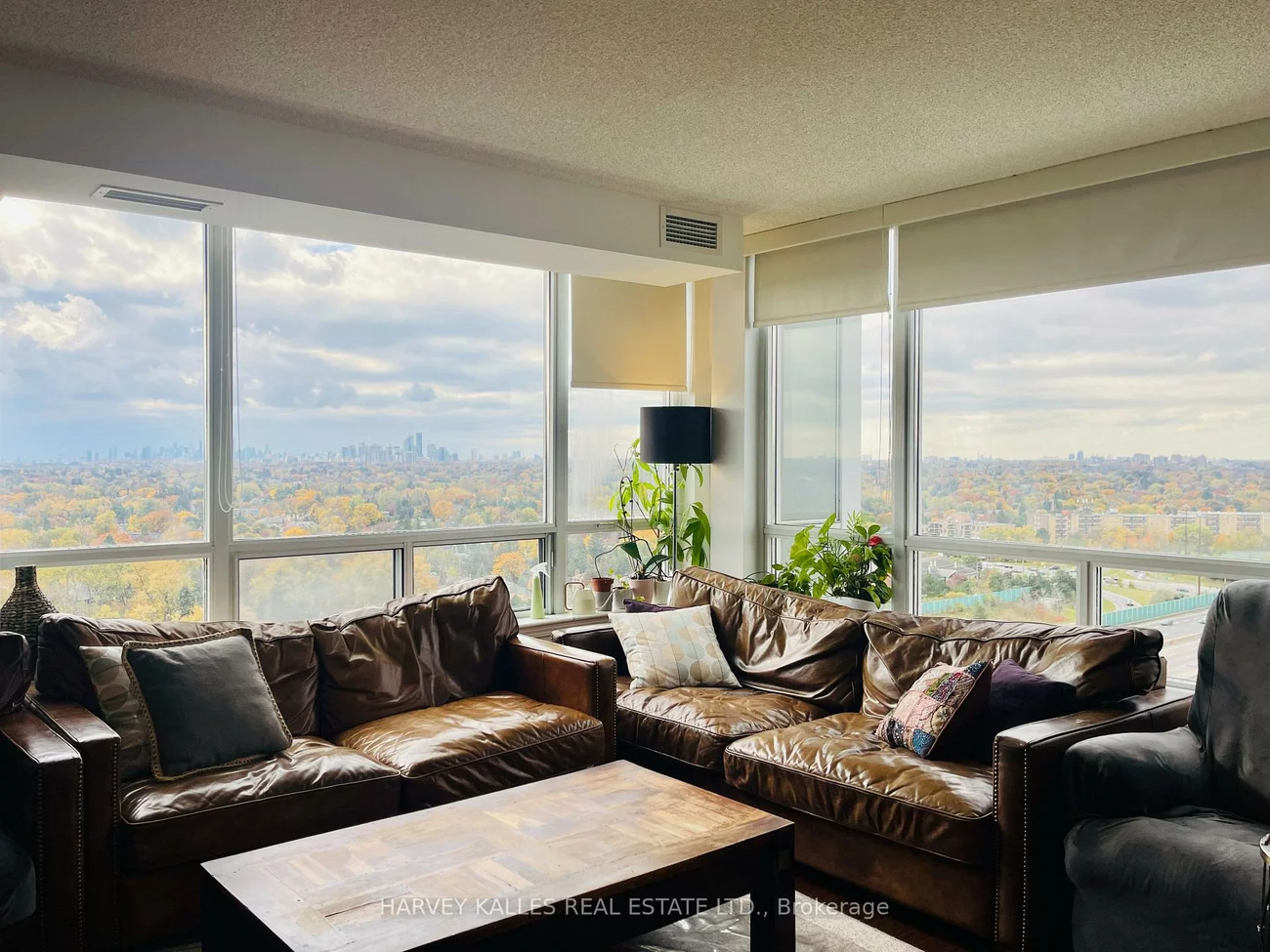 3, Rean, Bayview Village, Toronto