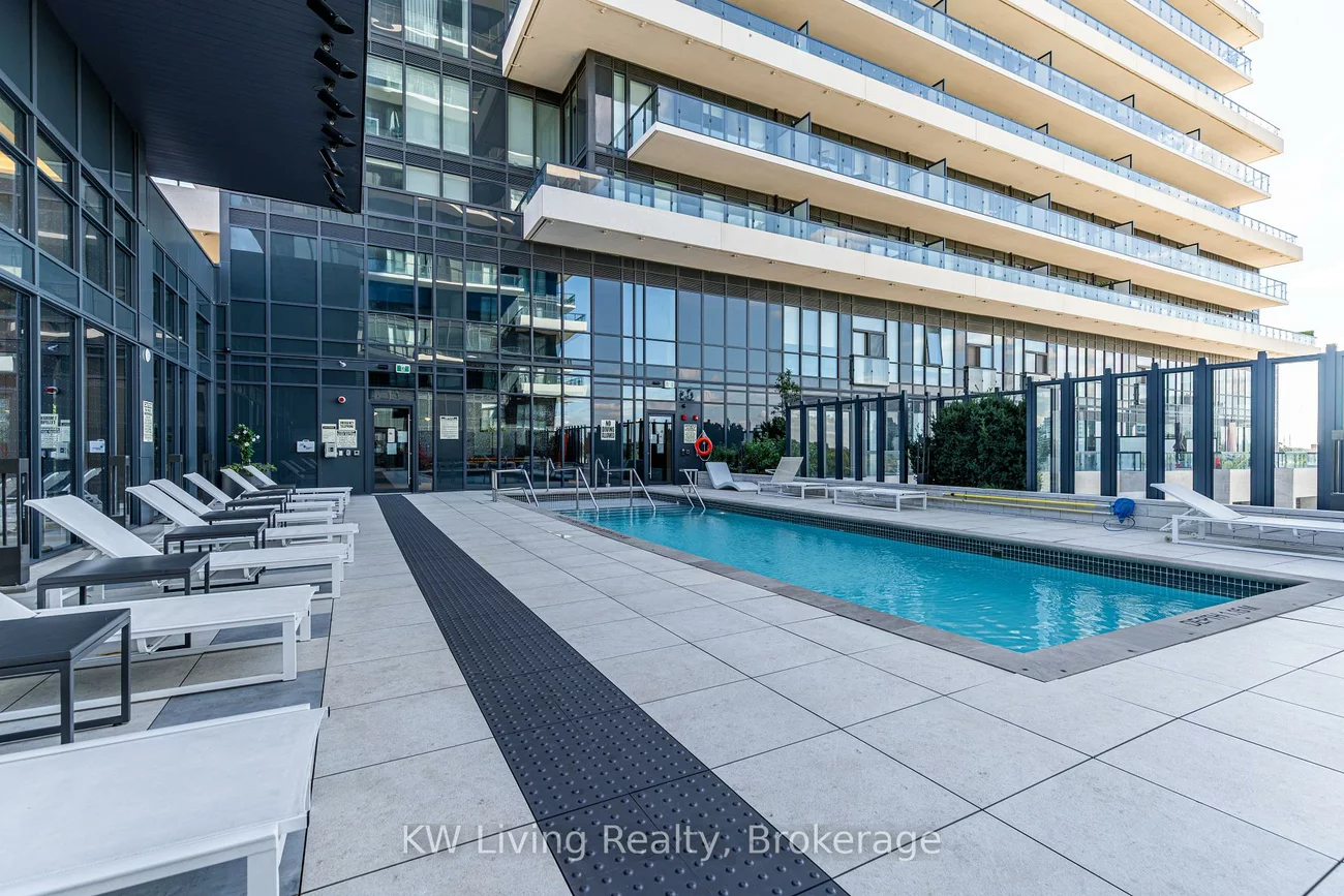 20, Inn On The Park, Banbury-Don Mills, Toronto