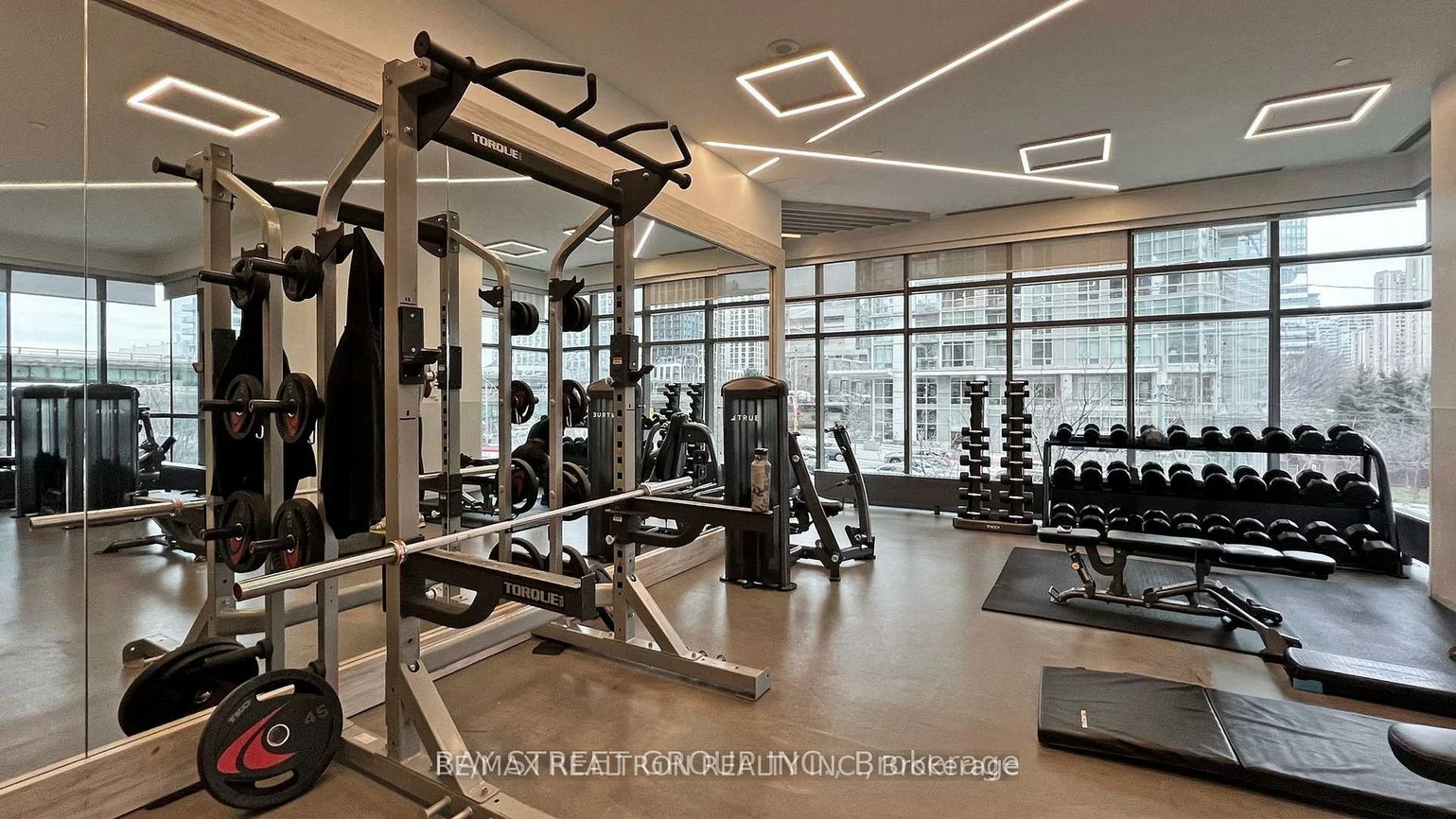 15, Fort York, Waterfront Communities C1, Toronto