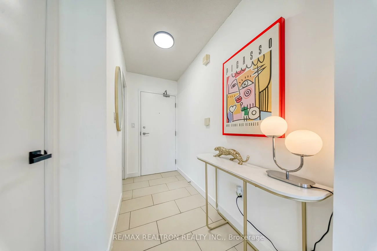 15, Fort York, Waterfront Communities C1, Toronto