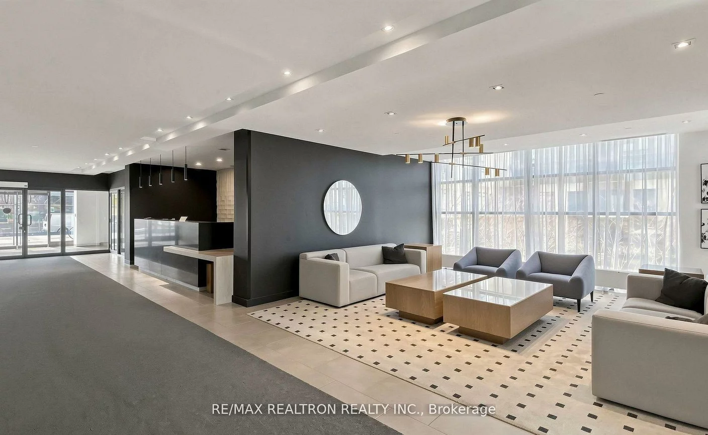 15, Fort York, Waterfront Communities C1, Toronto
