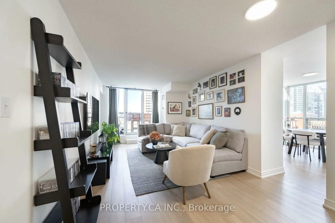 43, Eglinton, Mount Pleasant West, Toronto