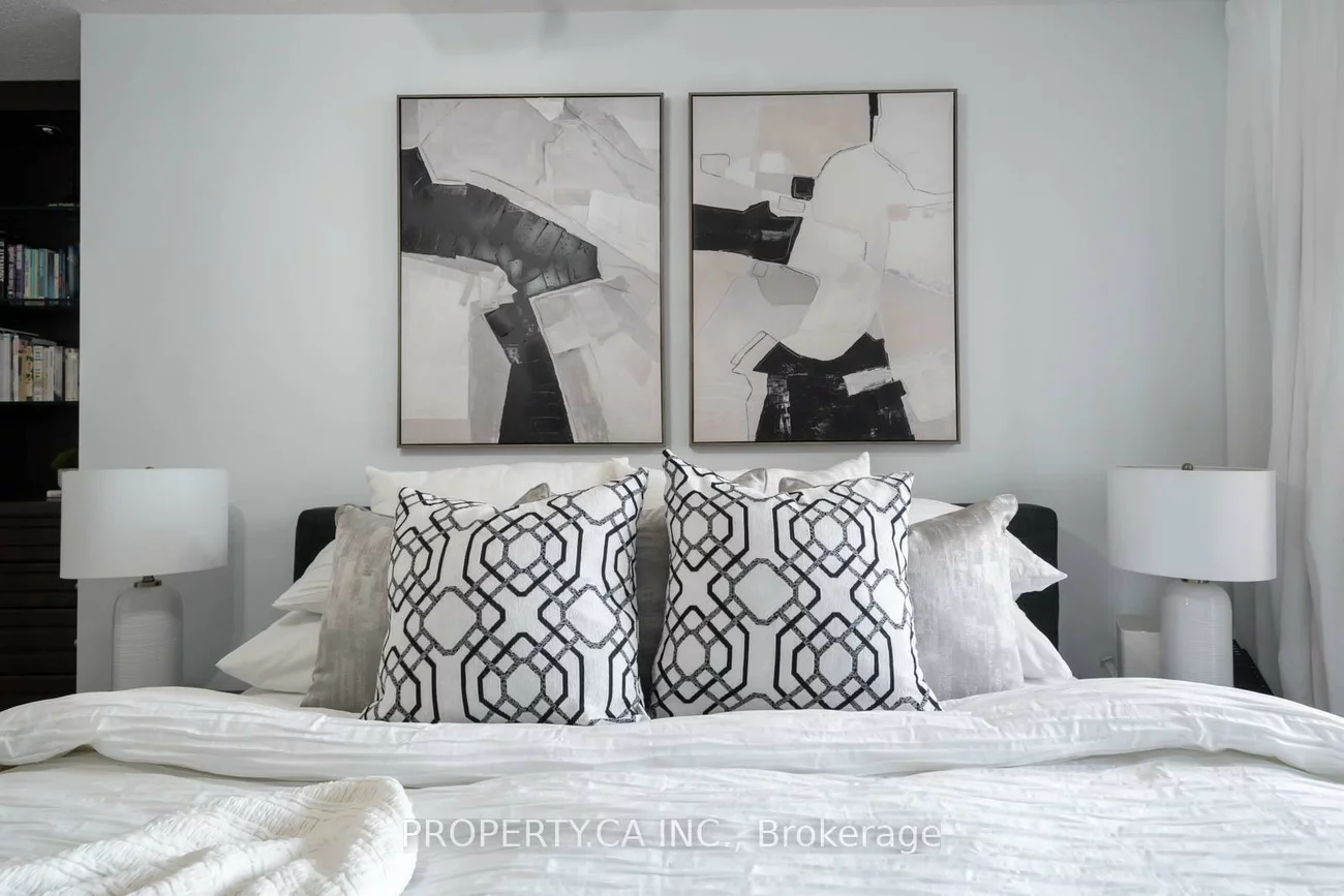 43, Eglinton, Mount Pleasant West, Toronto