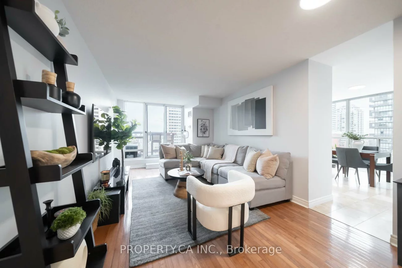 43, Eglinton, Mount Pleasant West, Toronto