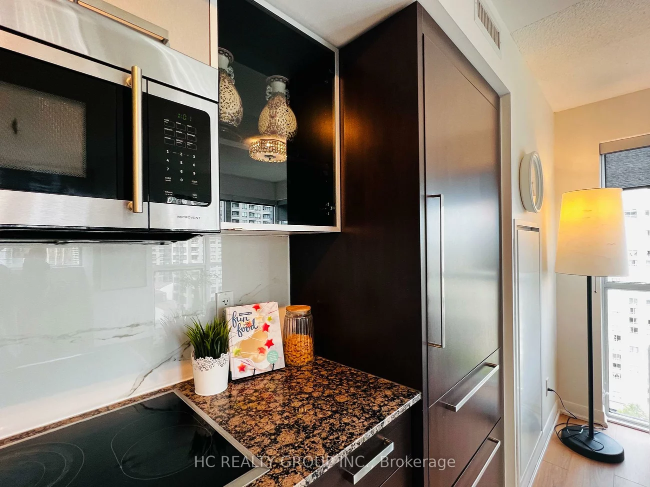 5168, Yonge, Willowdale West, Toronto