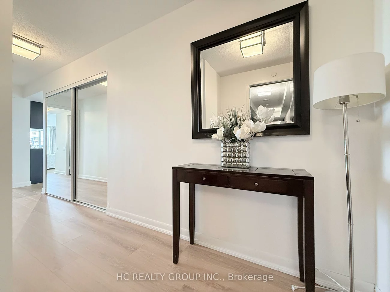 5168, Yonge, Willowdale West, Toronto