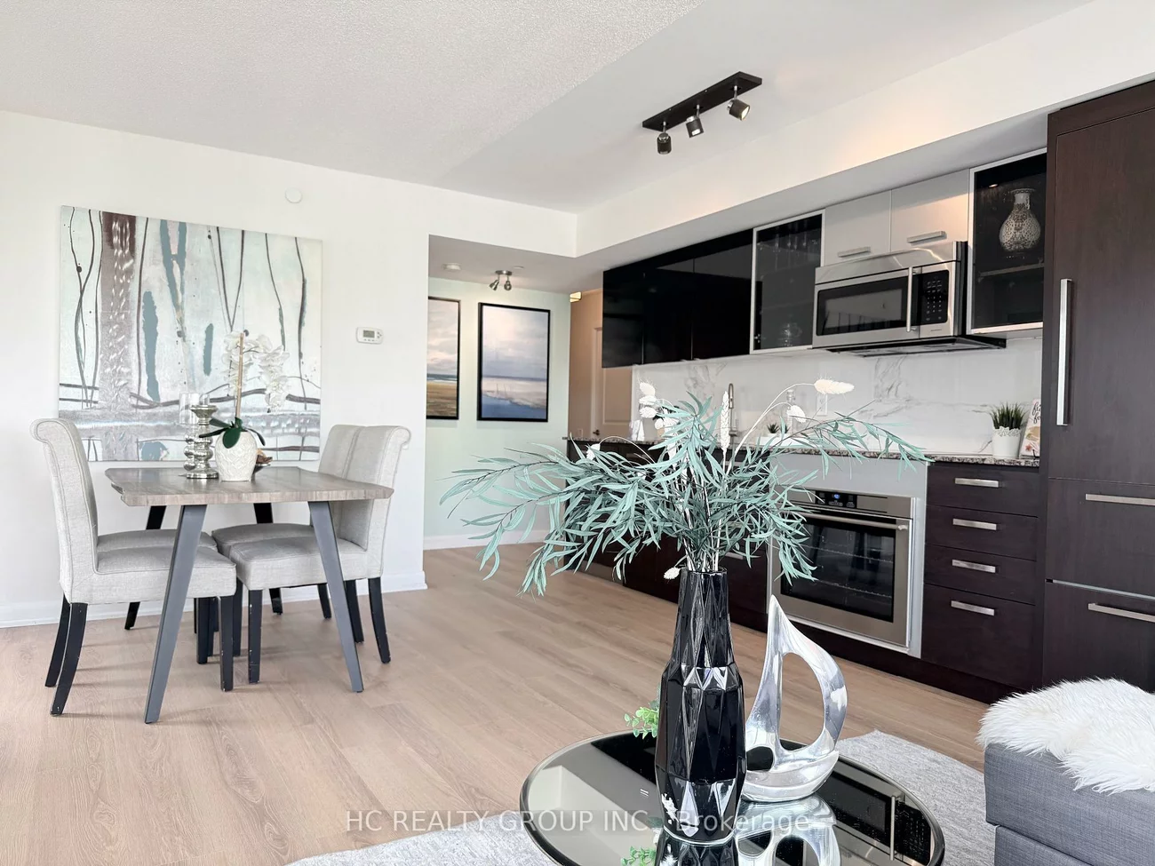 5168, Yonge, Willowdale West, Toronto