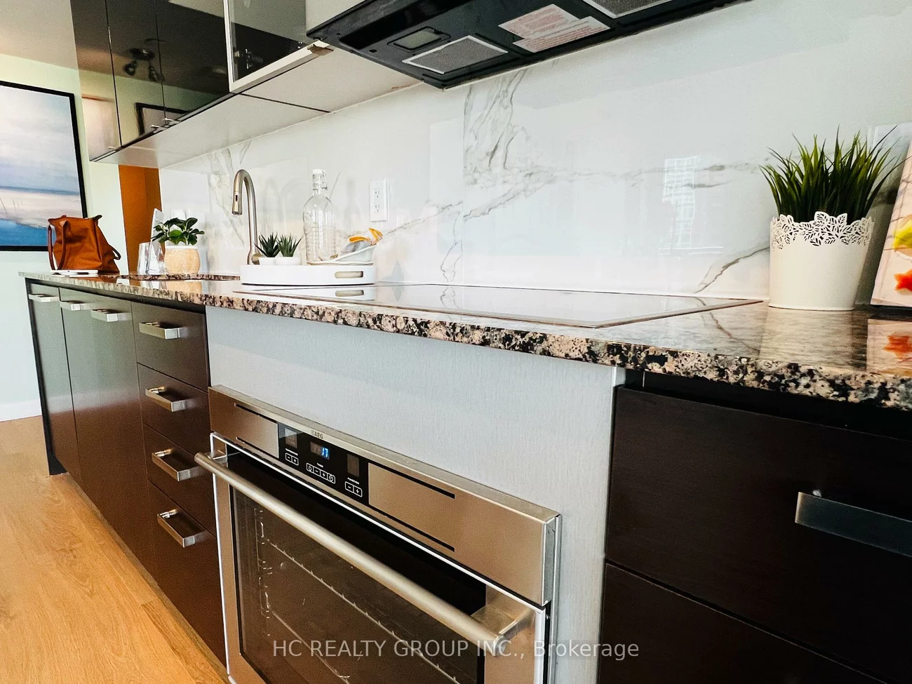 5168, Yonge, Willowdale West, Toronto