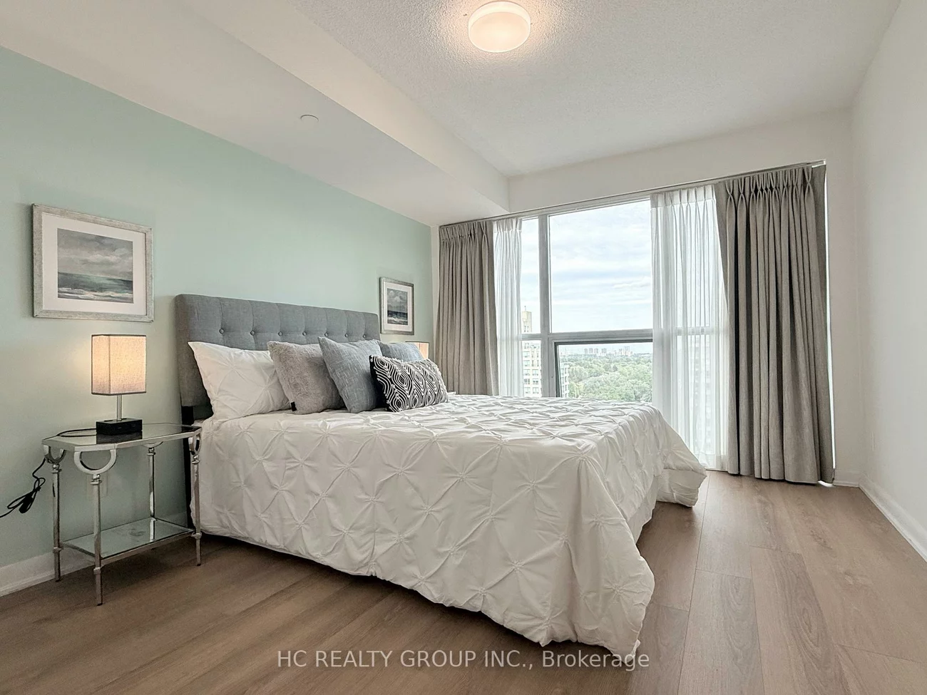5168, Yonge, Willowdale West, Toronto