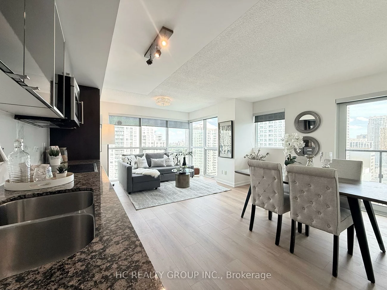 5168, Yonge, Willowdale West, Toronto