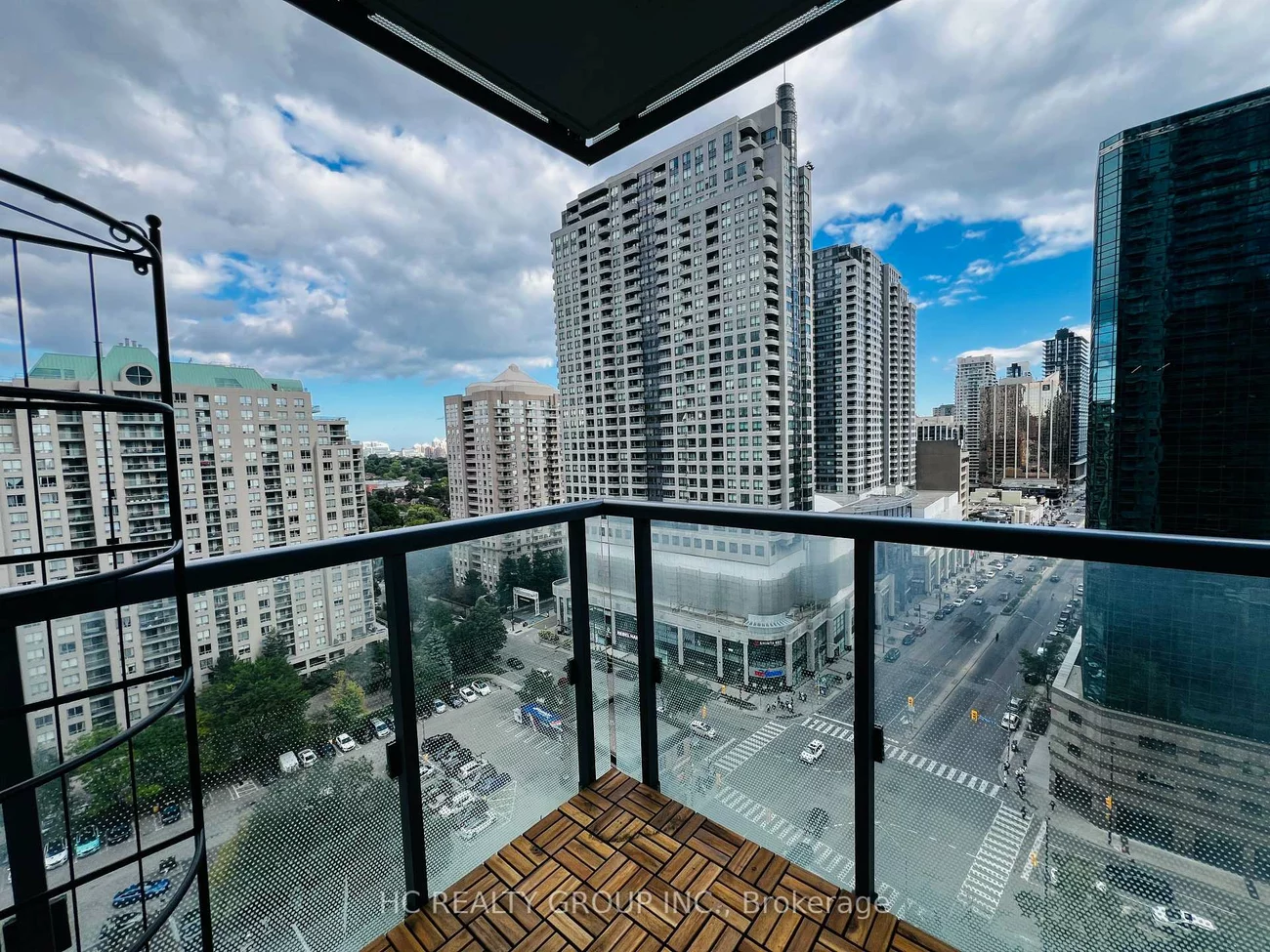 5168, Yonge, Willowdale West, Toronto