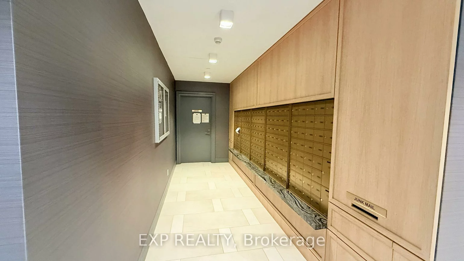 621, Sheppard, Bayview Village, Toronto