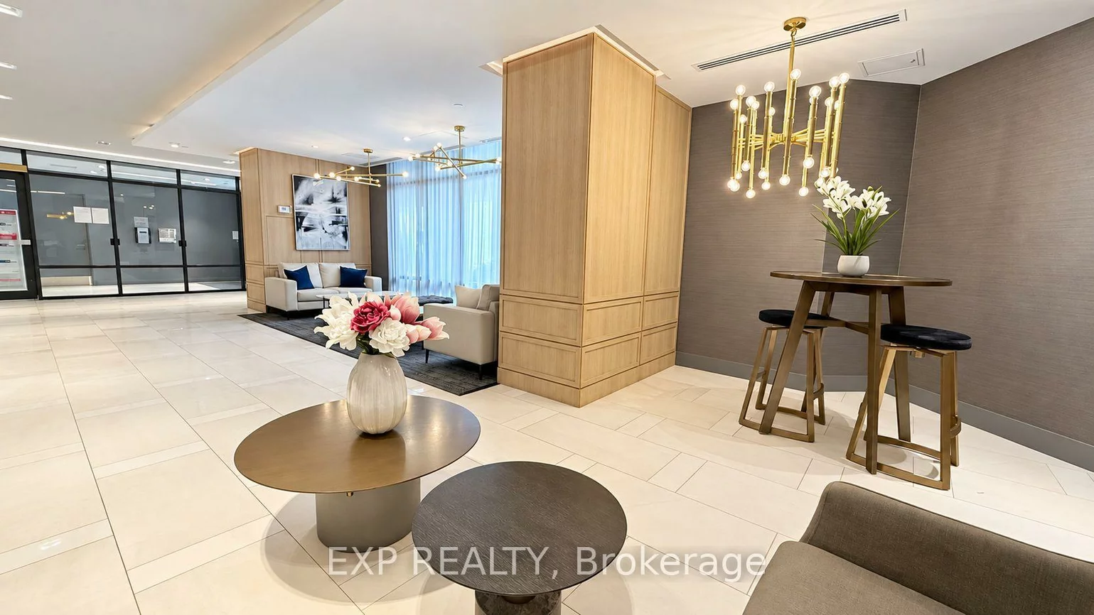 621, Sheppard, Bayview Village, Toronto