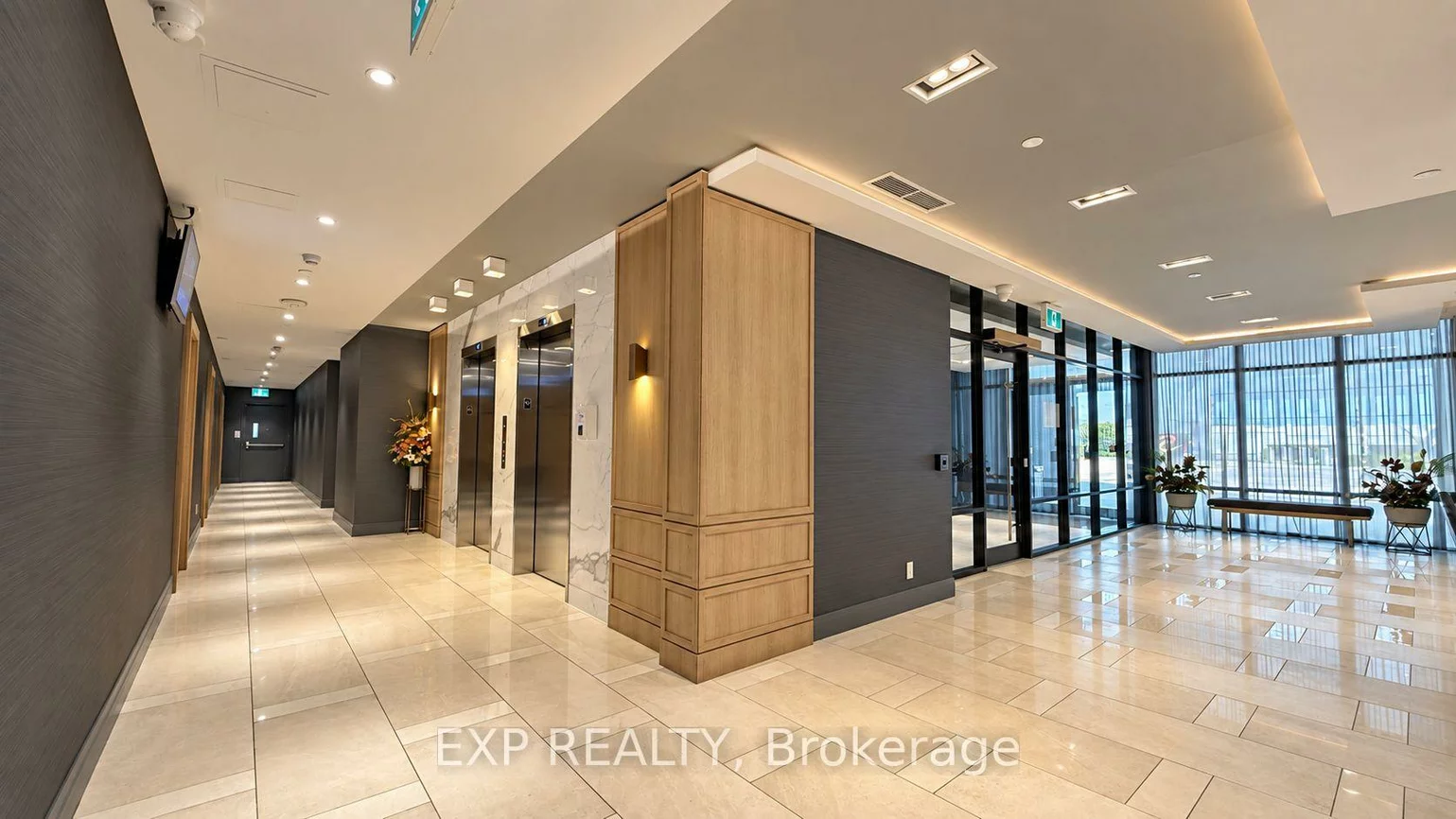 621, Sheppard, Bayview Village, Toronto