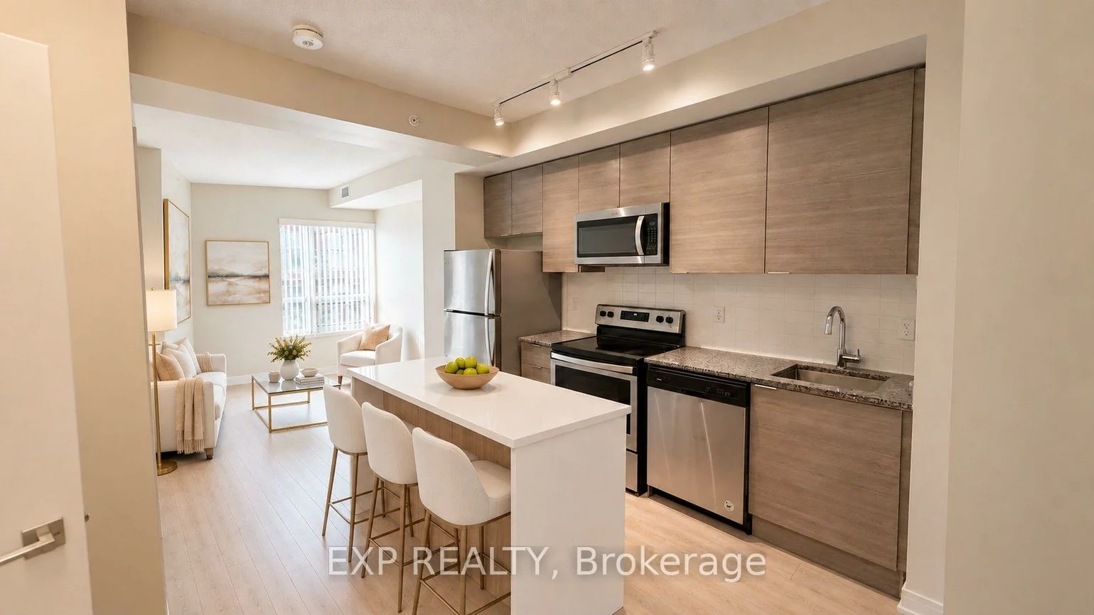 621, Sheppard, Bayview Village, Toronto