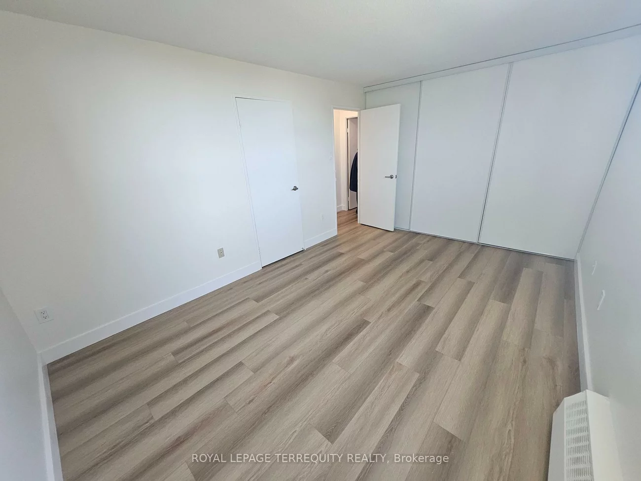 25, Sunrise, Victoria Village, Toronto